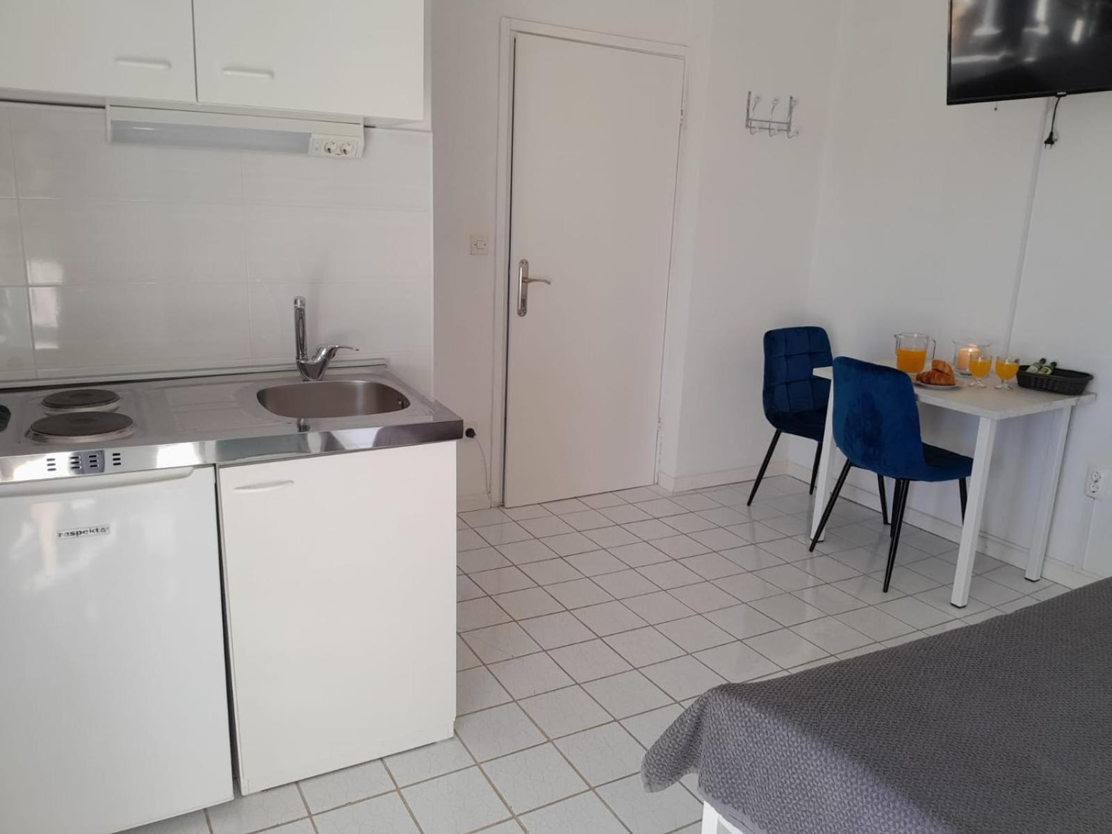 Villa Spanja Vodice Bagian luar foto